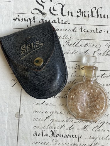 Salt bottle leather - bottle, case